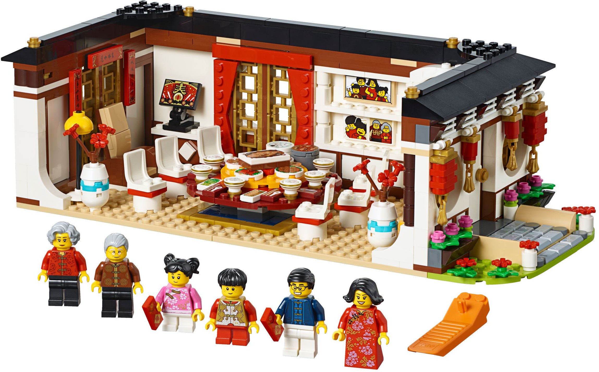 LEGO® 80101 Chinese New Year’s Eve Dinner — собранная модель
